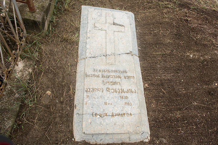 prace na cmentarzu Kukii (106 of 192)