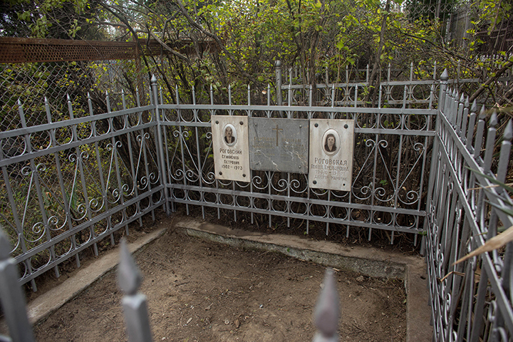 prace na cmentarzu Kukii (187 of 192)
