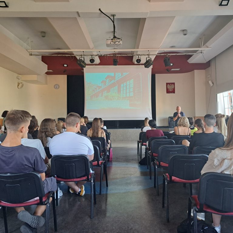 Z uczniami w XVII LO we Wrocławiu