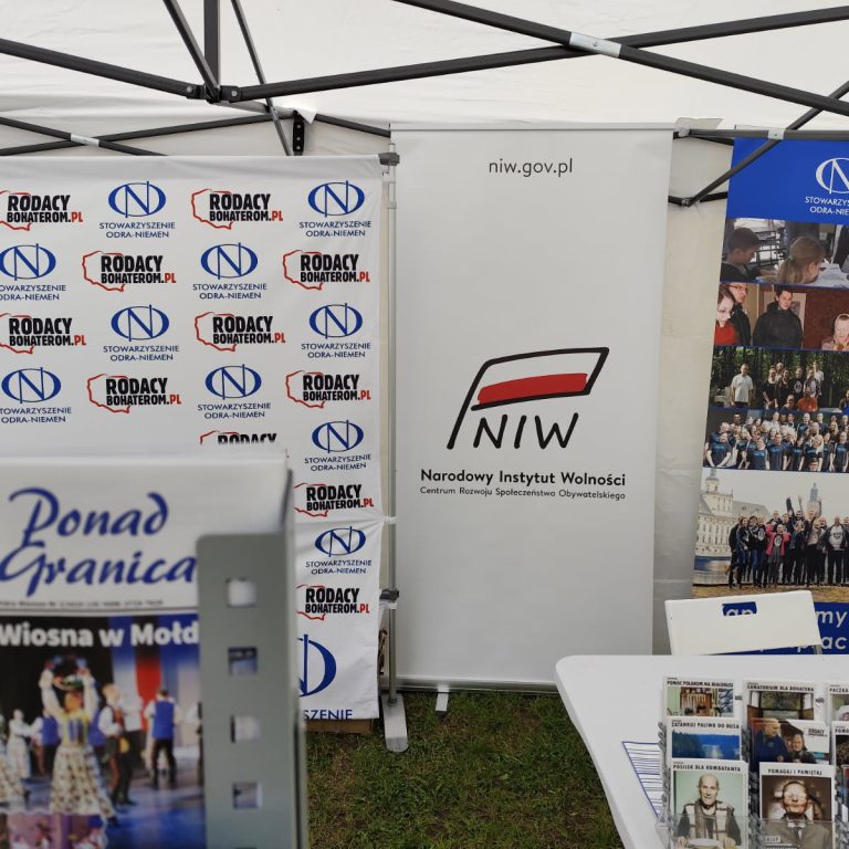 Promocja kwartalnika na Festiwalu SLOT, na Dolnym Śląsku